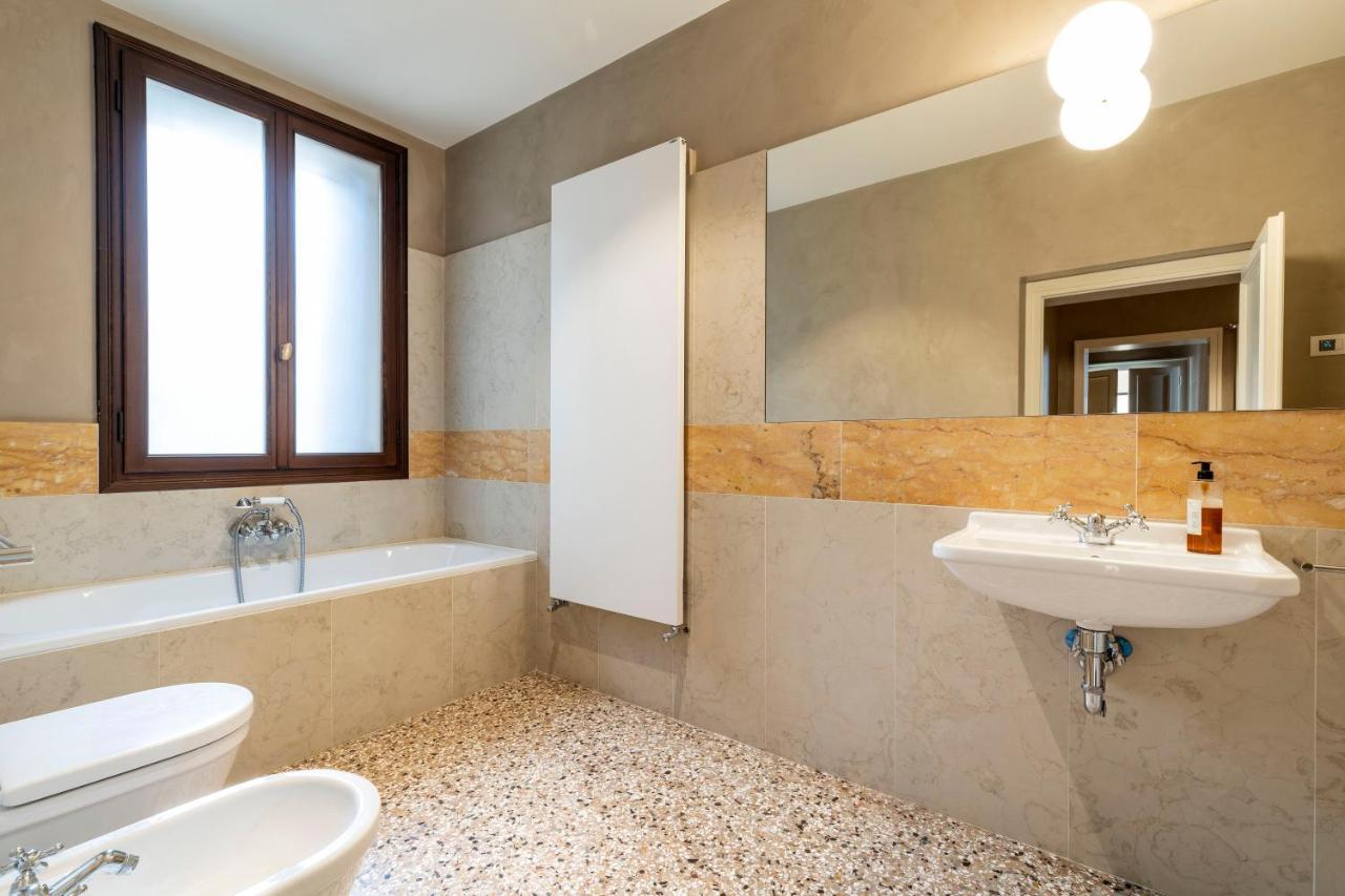 Portego Del Drapier Venedig Exteriör bild
